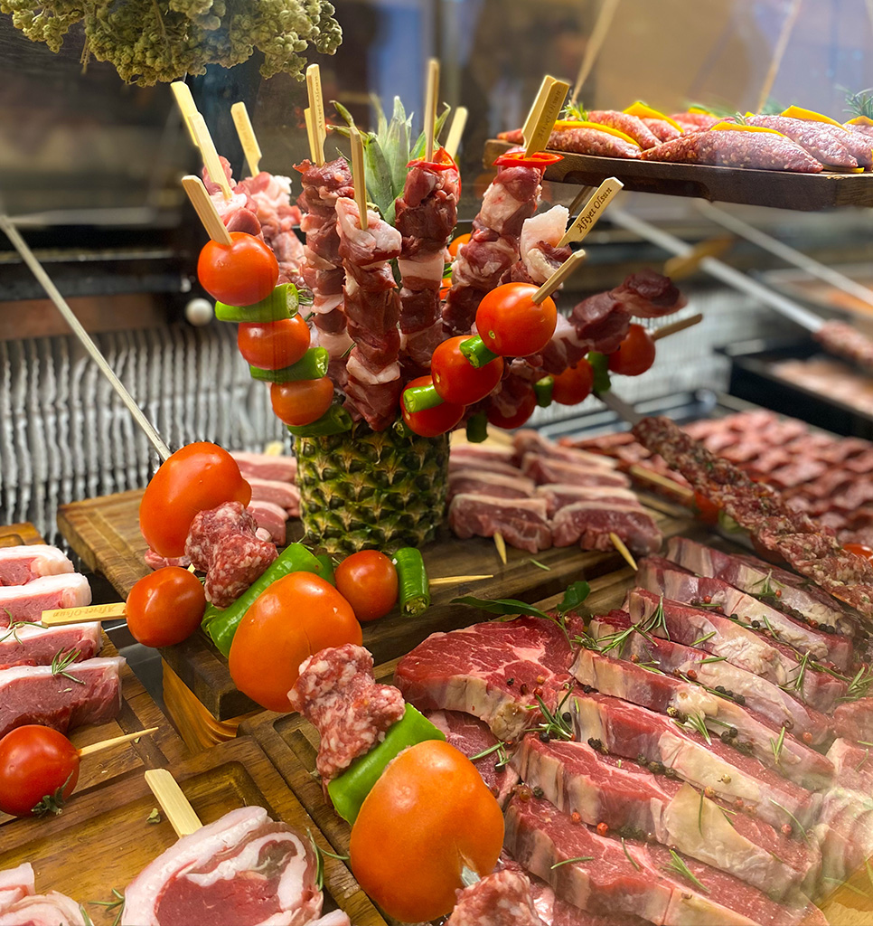 Tarihin Kalbinde Lezzet Durağı: Kayaşehir Resturant